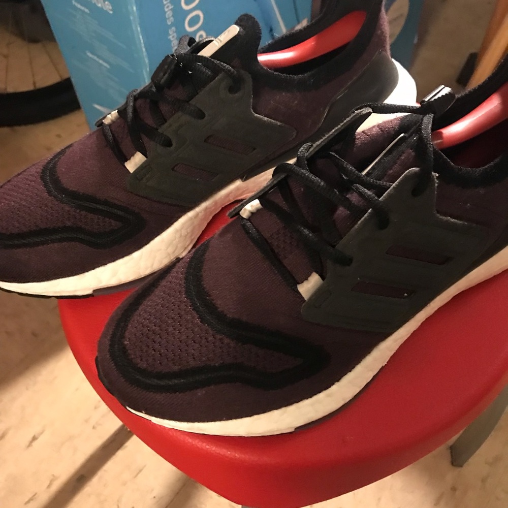 Adidas Ultraboost Parley size 8 1/2 men’s